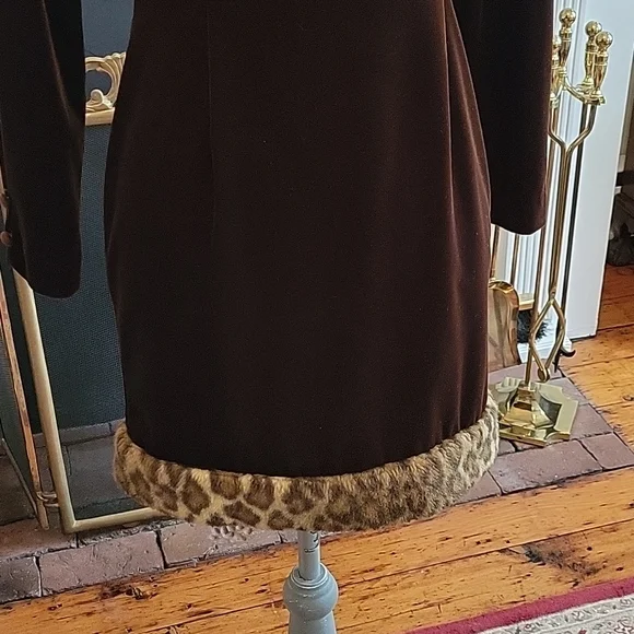 Vintage Xanadu Velvet Dress - Picture 3 of 8